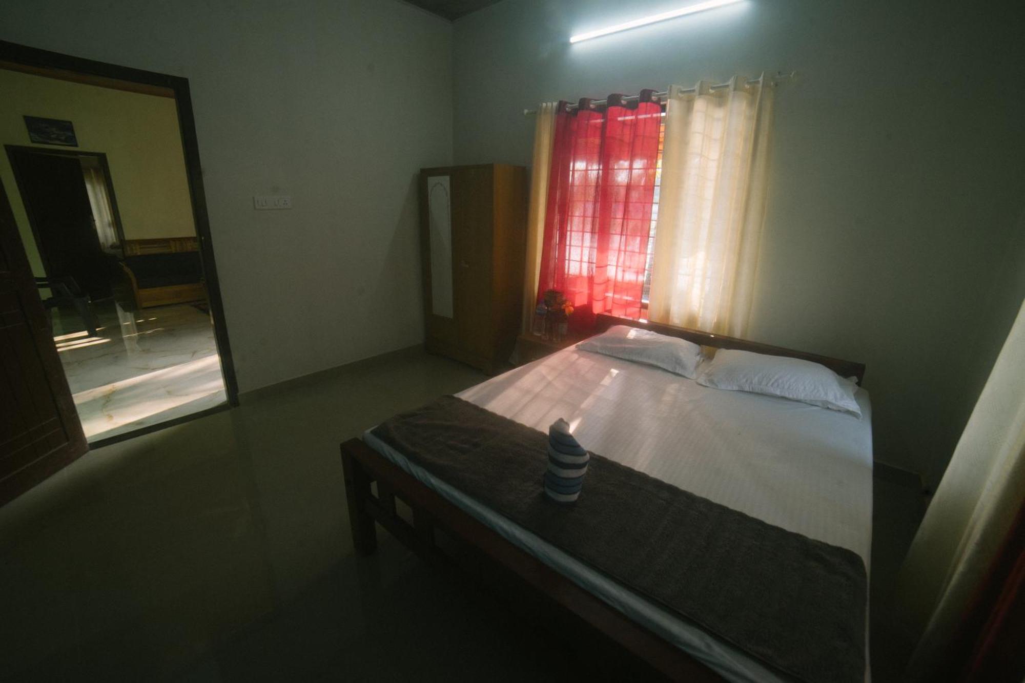 Tulsi Kayal Retreat Apartment Champakulam Exterior photo